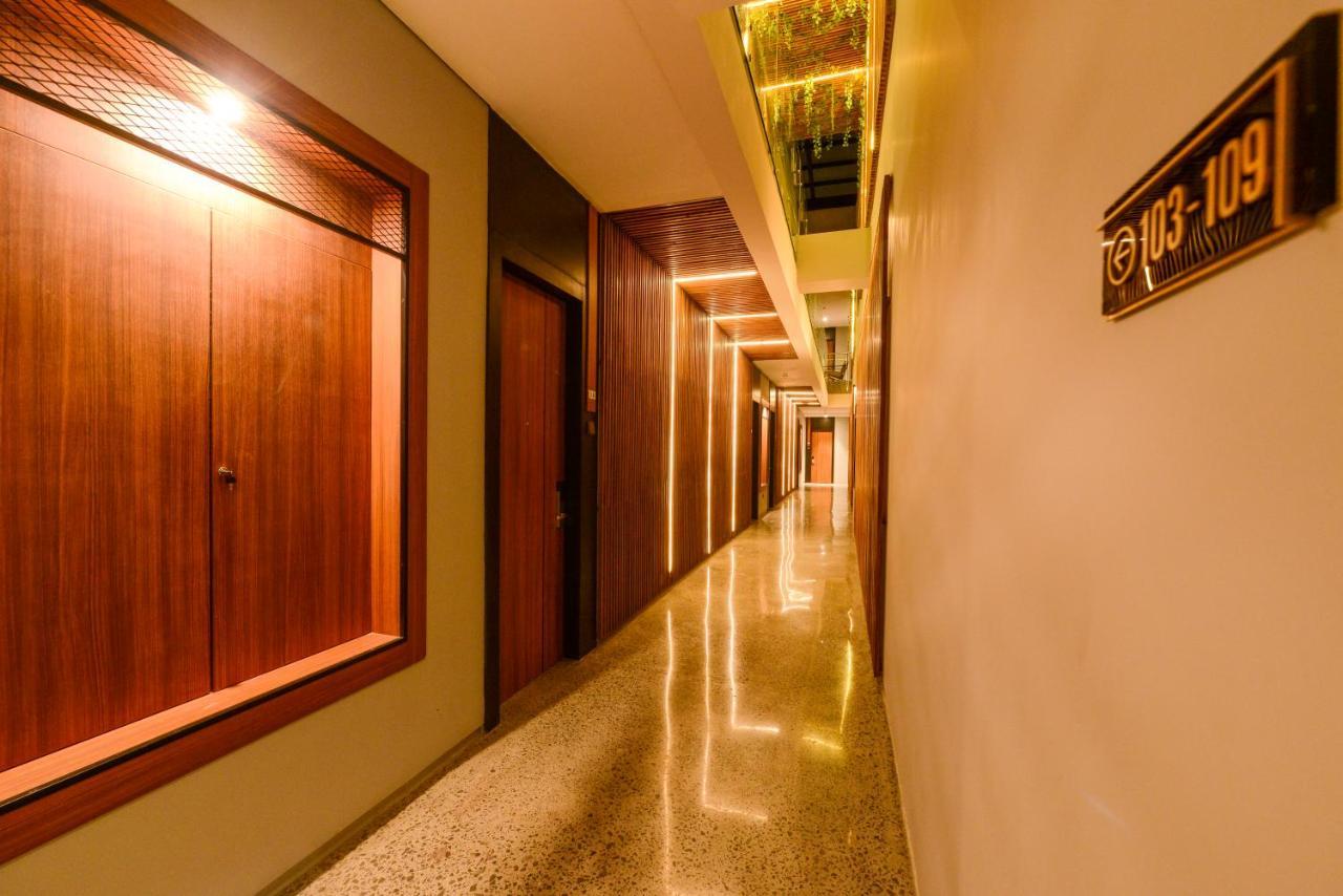 Nata Azana Hotel Solo Eksteriør bilde